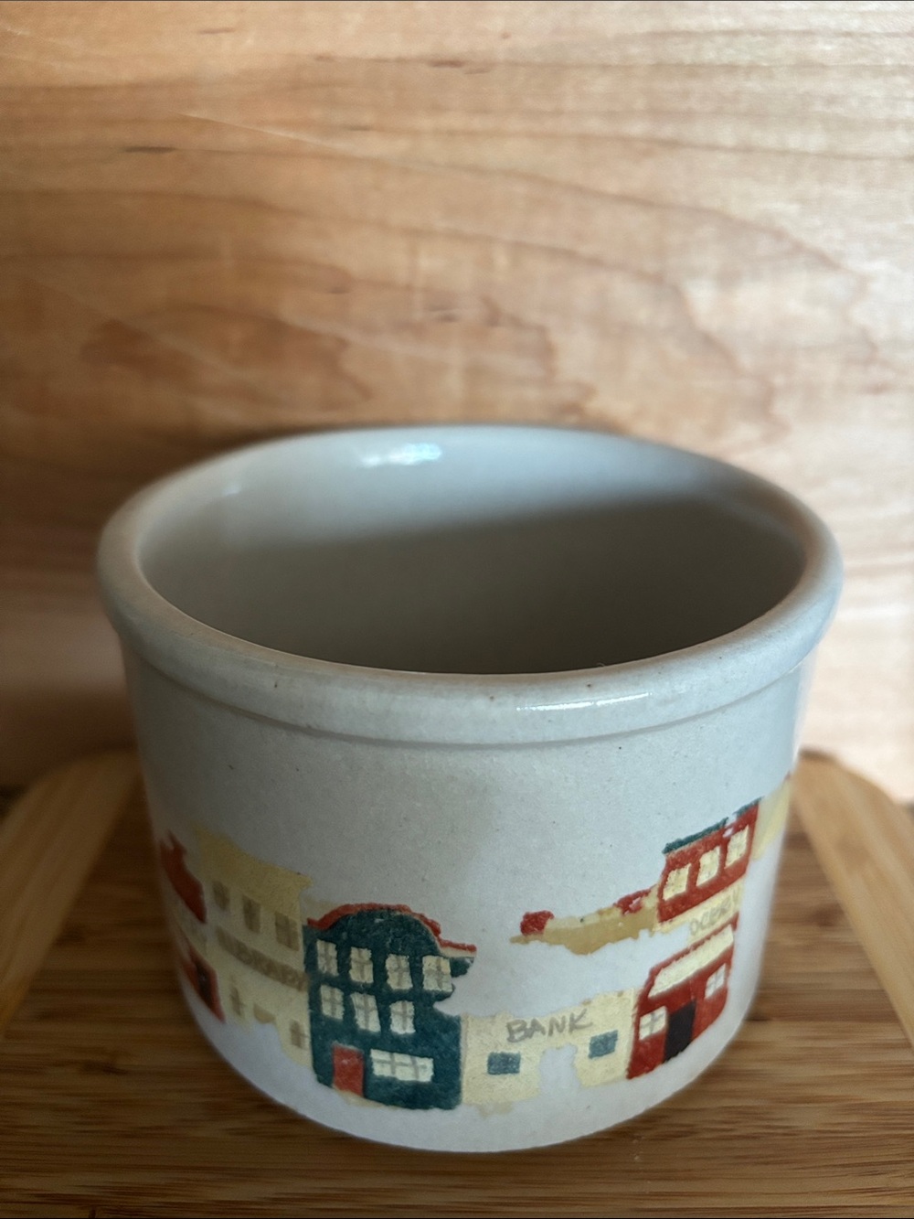 Vintage Robinson-Ransbottom Cream Ceramic Small Crock w/ Hand-Painted Townscene